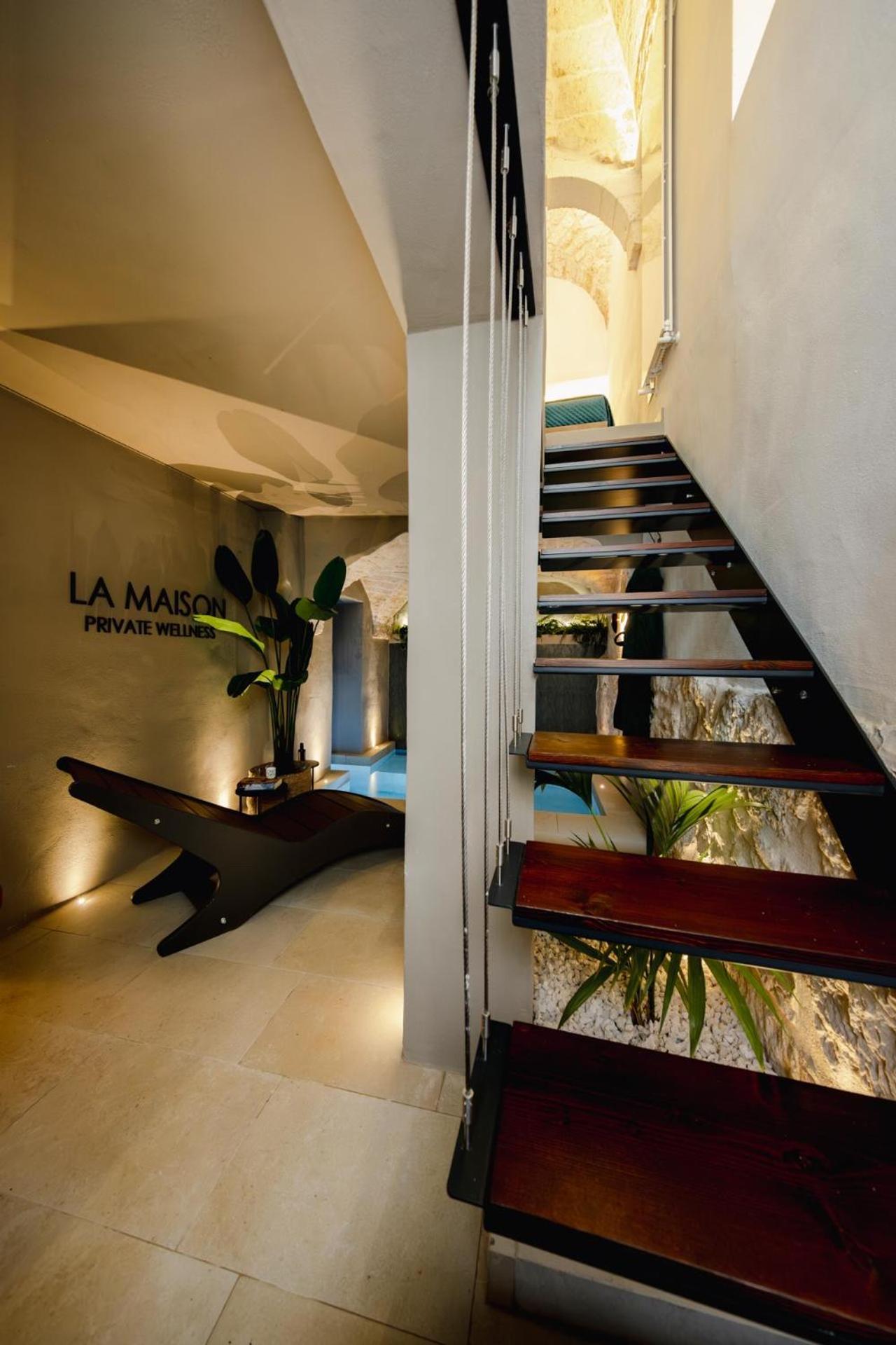 La Maison - Private Wellness Остуни Экстерьер фото