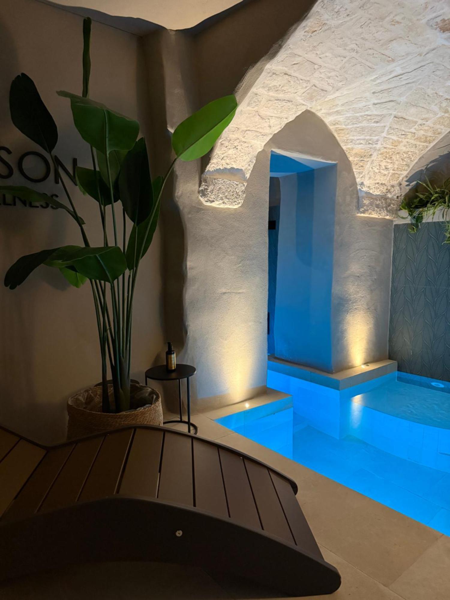 La Maison - Private Wellness Остуни Экстерьер фото