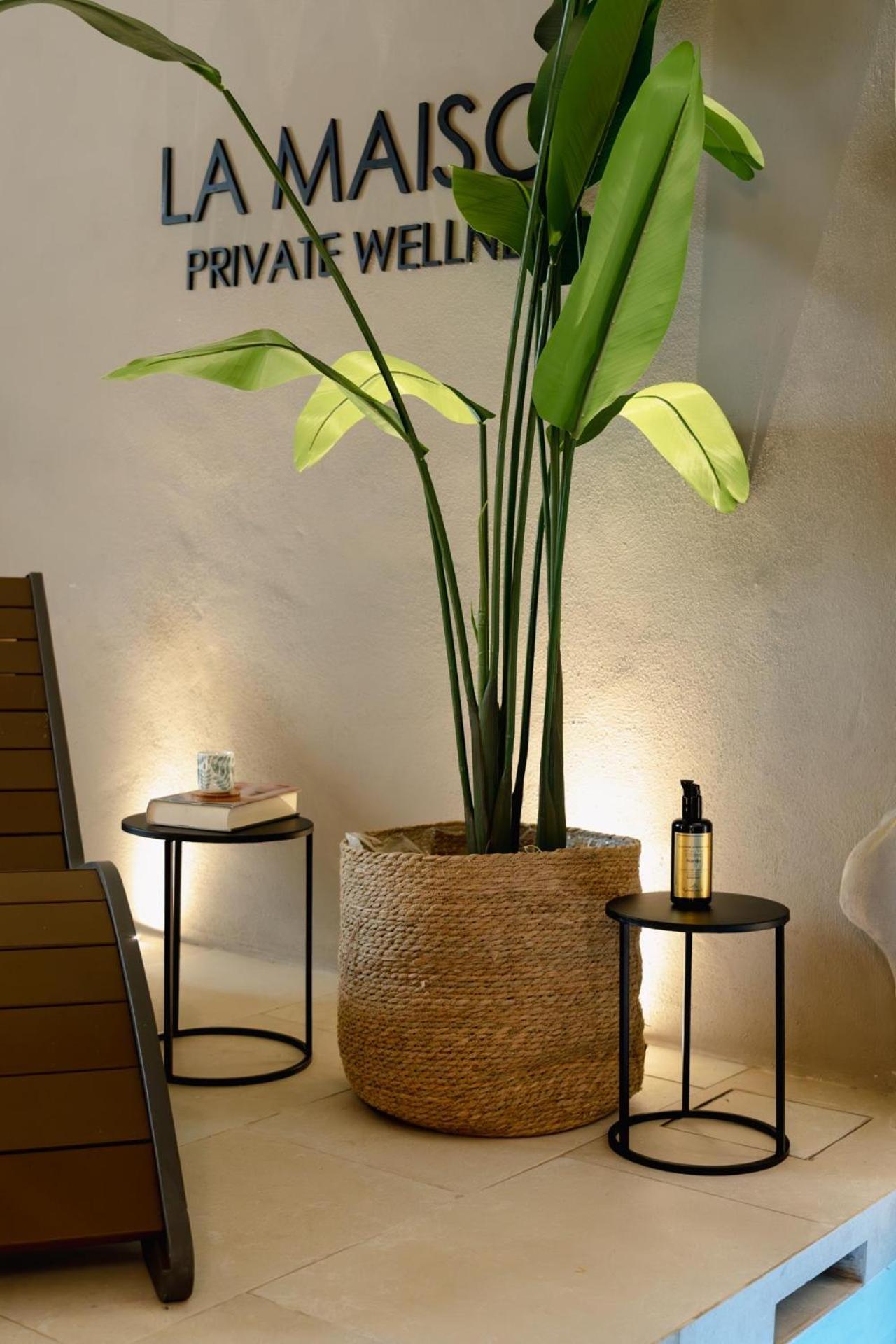 La Maison - Private Wellness Остуни Экстерьер фото